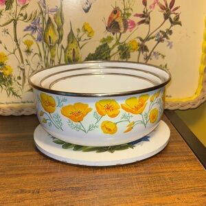 Vintage KOBE nesting bowls (3)